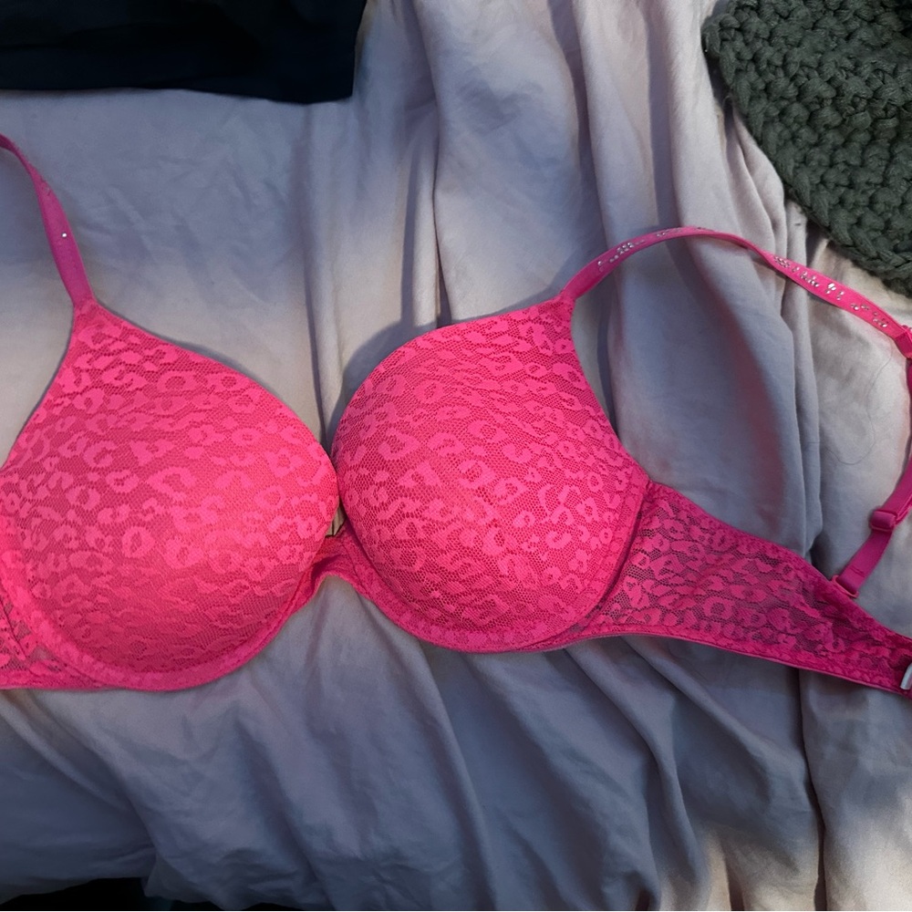 Victoria's Secret Pink Lace Bra with Underwire